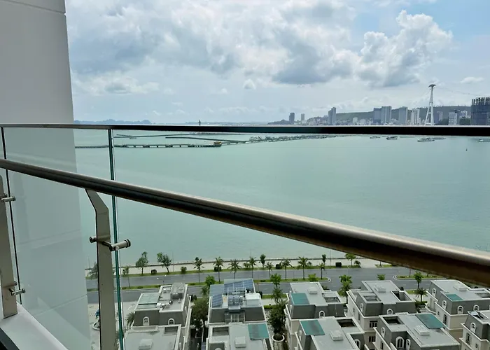 Sea Pearl * Ha Long